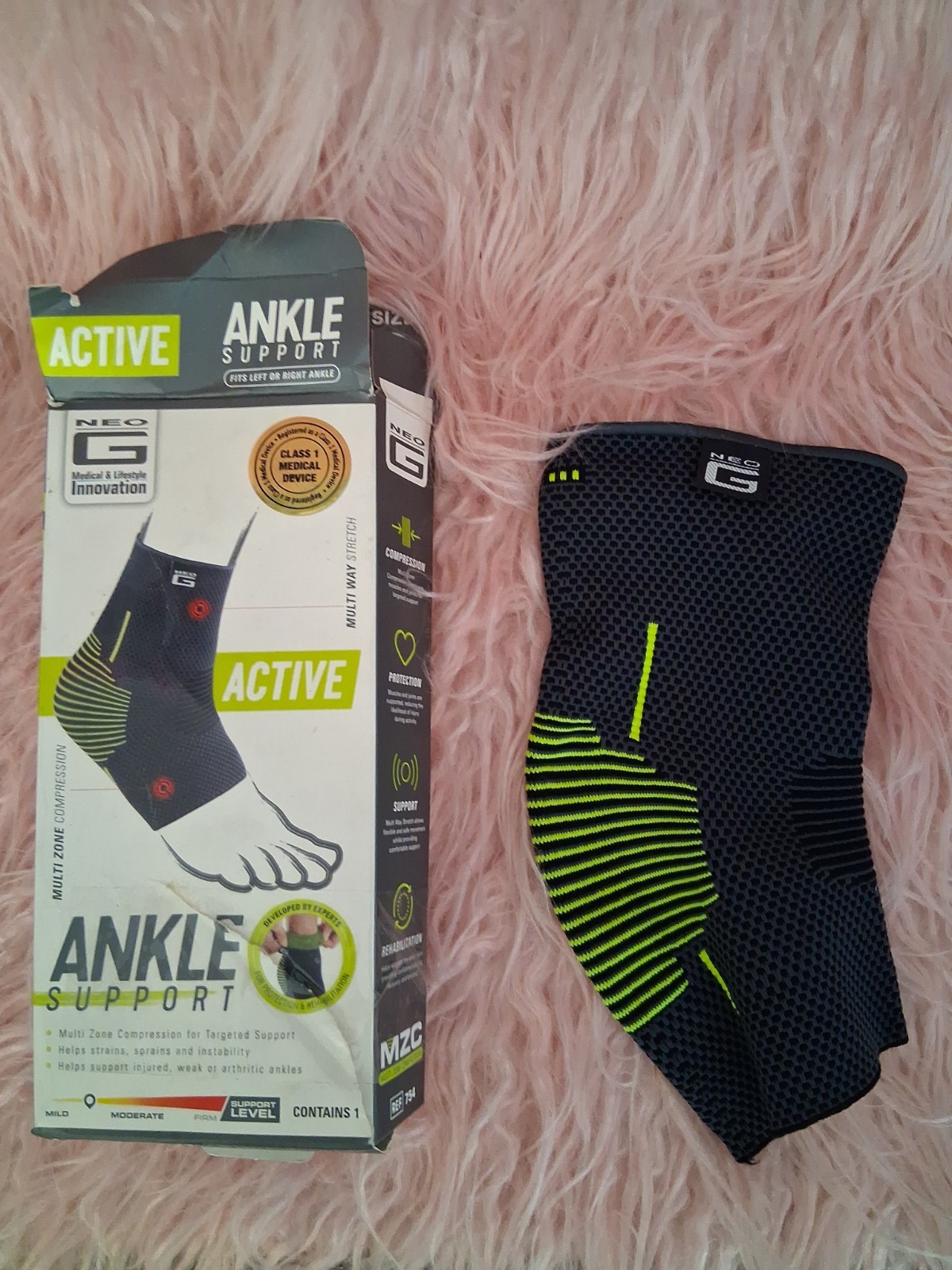 Brand New Neo G Active Ankle Support Sleeve (Size L) *NEW WITH DAMAGED BOX*