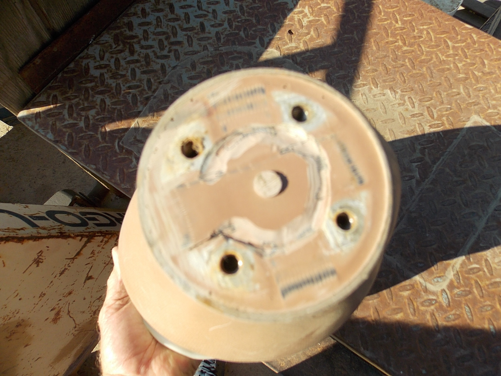 prosthetic leg socket INSIDE 6 3/4 wide at widest INSIDE 11 5/8 tall at tallest