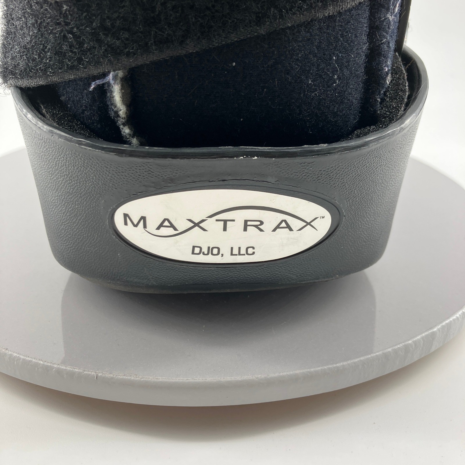 DJO MaxTrax Walking Boot Size Small Black Orthopedic Foot Ankle Walker DJ Ortho
