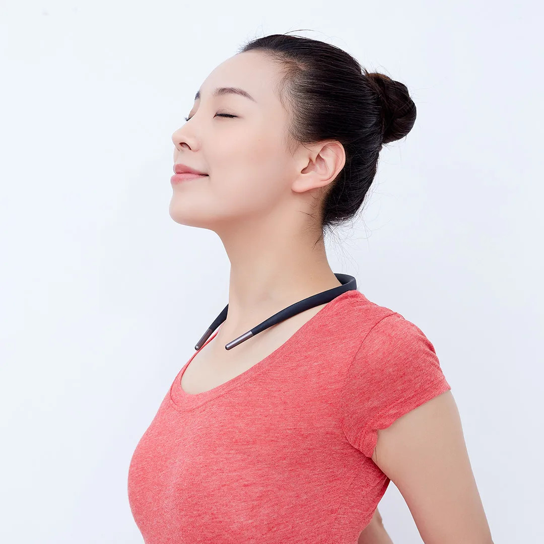 Smart Wearable Device for Posture Correction with Monitoring