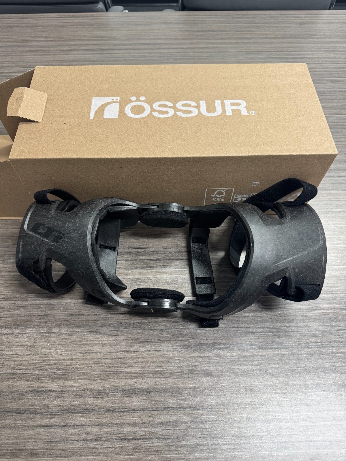 Ossur CTI3 Knee Brace for ACL MCL LCL PCL or Instabilities G2U