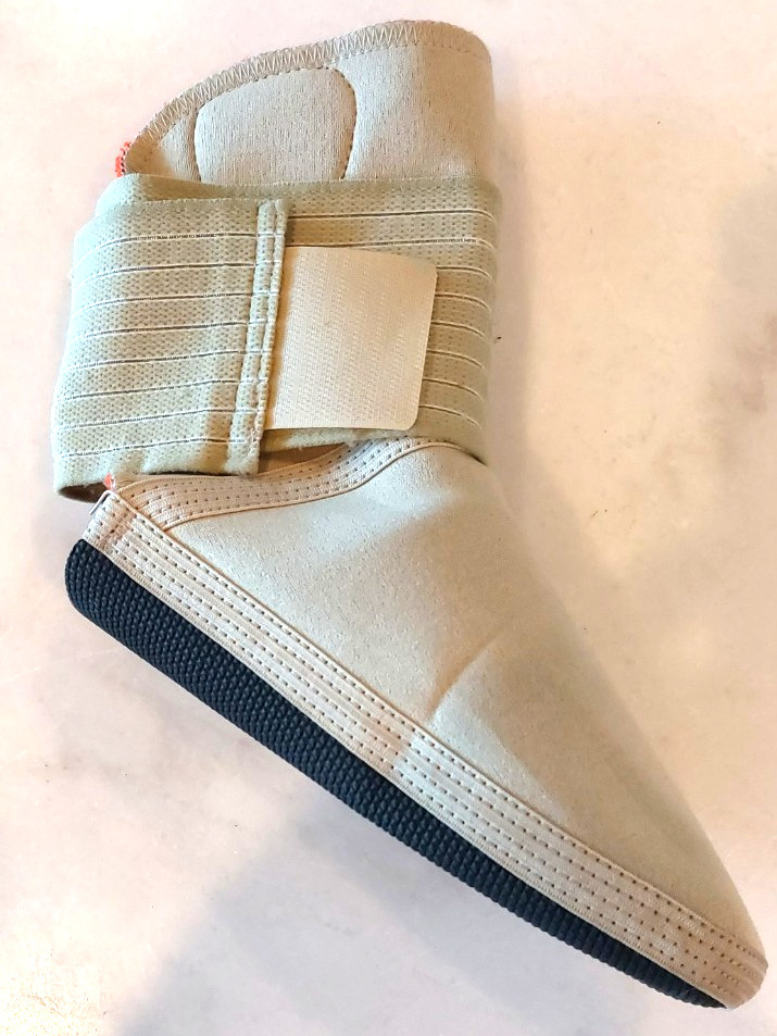 Thermoskin Plantar FXT AFG Stabilizer Size Small Gently Used Foot Pain Comfort