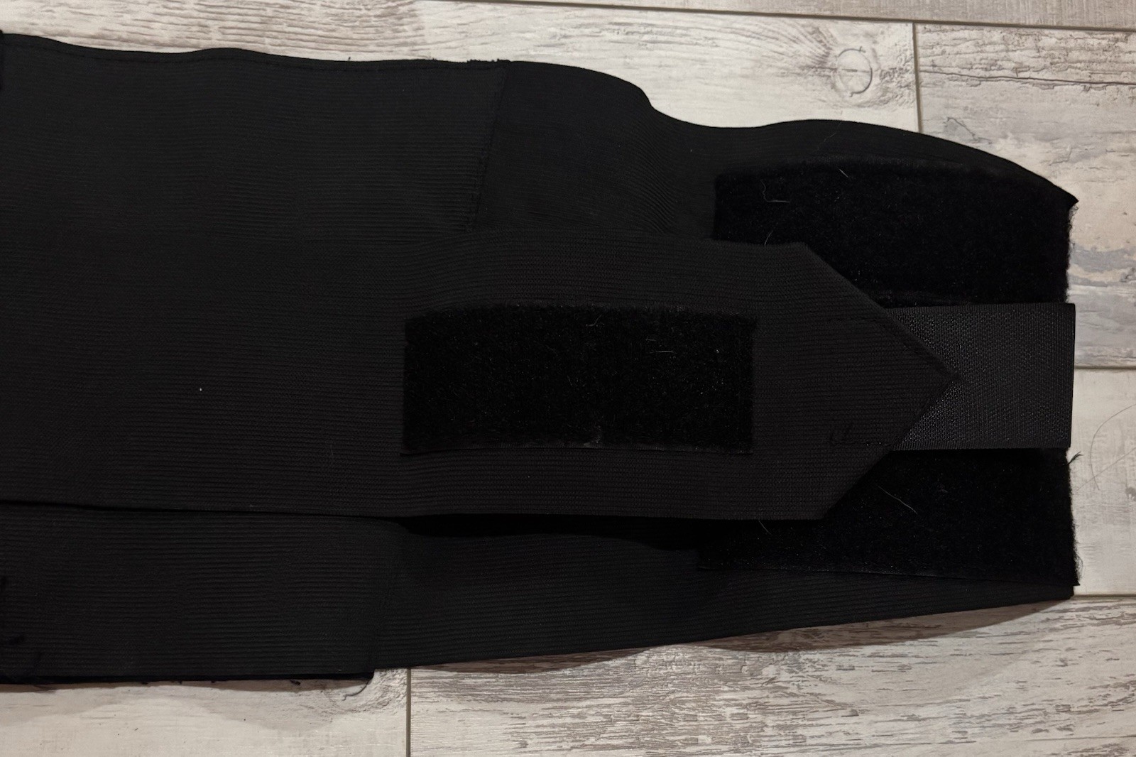 DJ Orthopedics Lower Back Support/Adjustable Brace size M medium – Black B