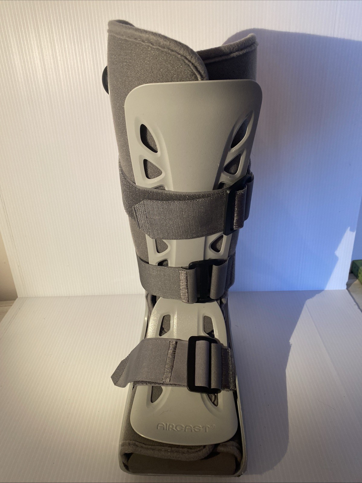 Aircast AirSelect Standard Walking Boot Walker Brace SIze Medium