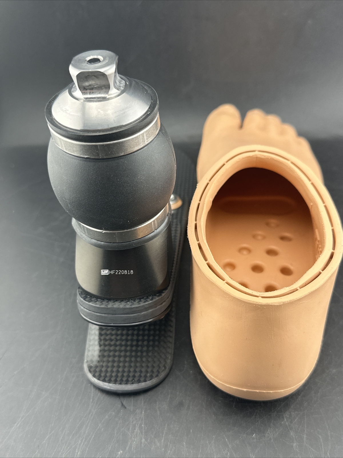 ossur pro-flex Lp Torsion prosthetic foot. Size 24. category 2. Right Foot