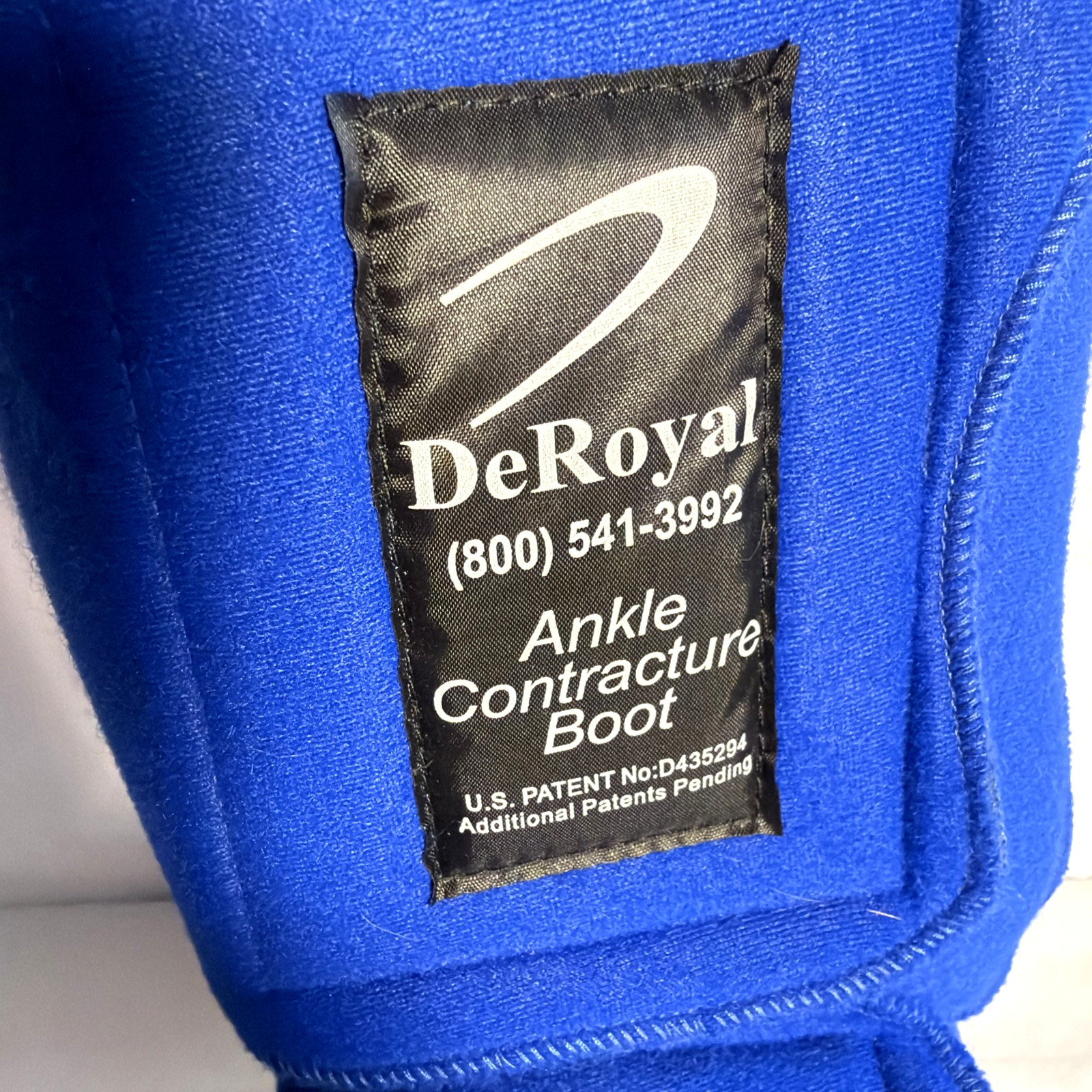 DeRoyal Ankle Contracture Boot VelFoam with Boot Sole Large