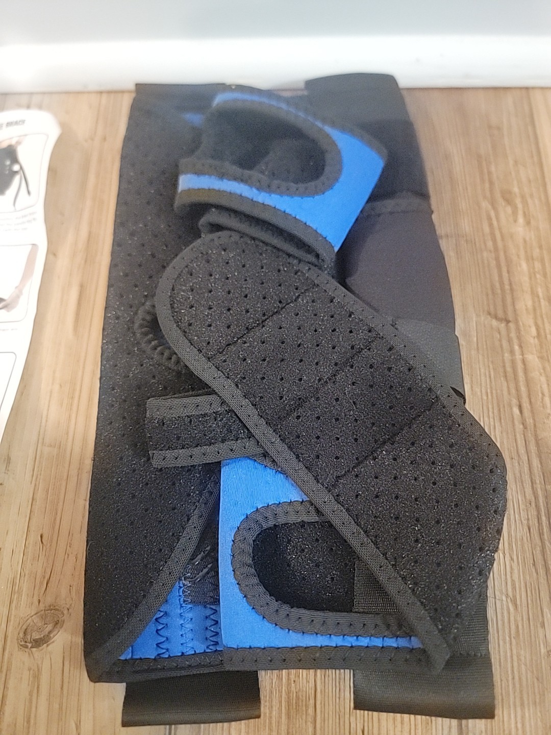 Hinged KNEE Brace Size Large