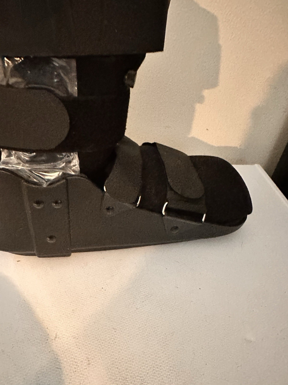 Walking Boot Fracture Boot for Broken Foot, Sprained Ankle Size XL
