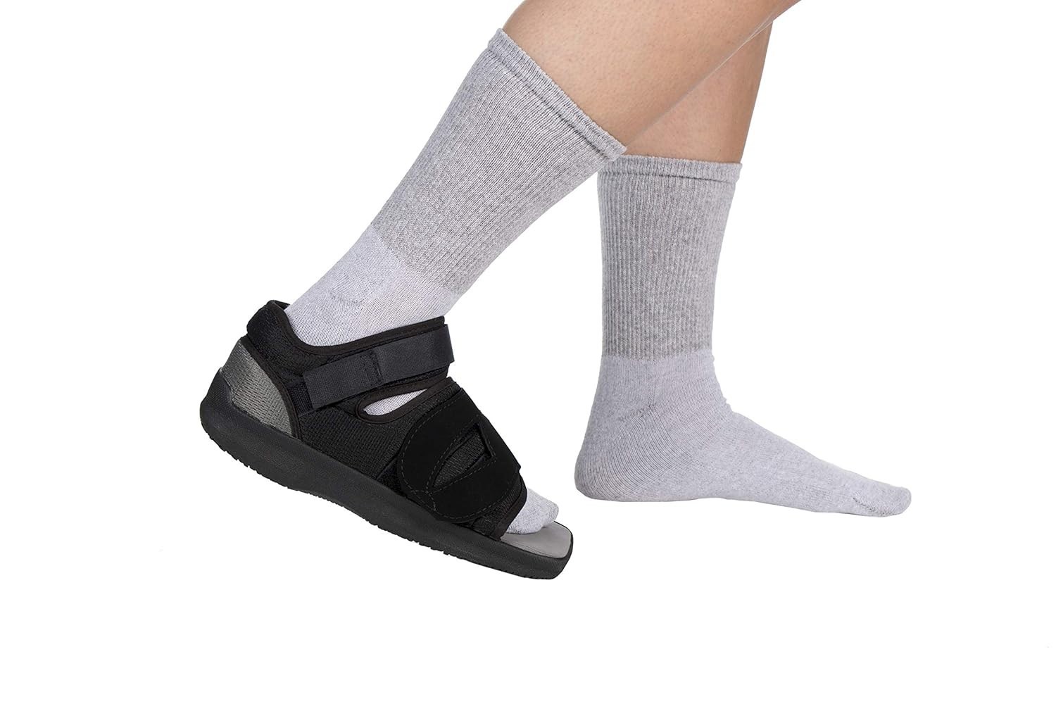 United Ortho Post-Op Shoe – Orthopedic Adjustable Recovery Shoe women medium`