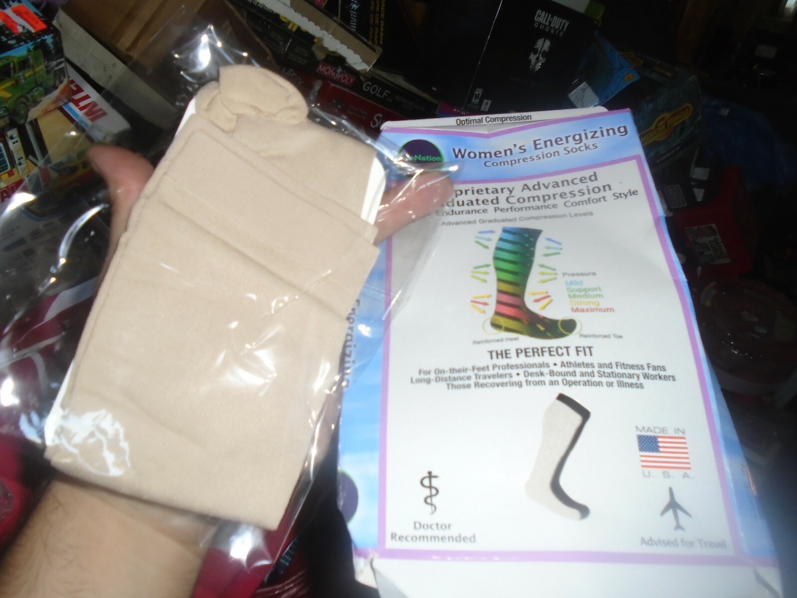 EvoNation Women’s Energizing Compression Socks Medium Tan 15-20mmHg