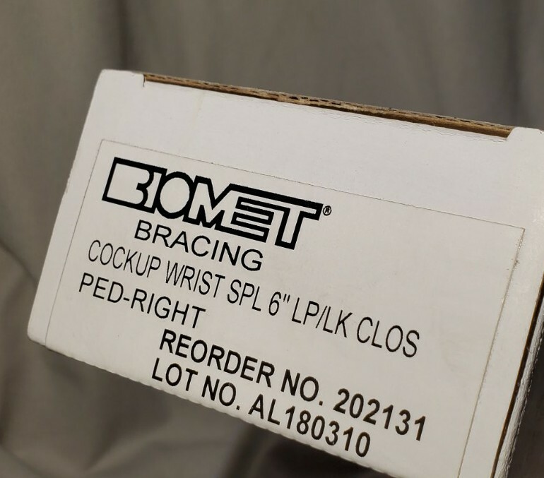 Biomet Bracing Cock-up Blue Wrist Splint 6 Inch Right Hand Petite Size BRAND NEW