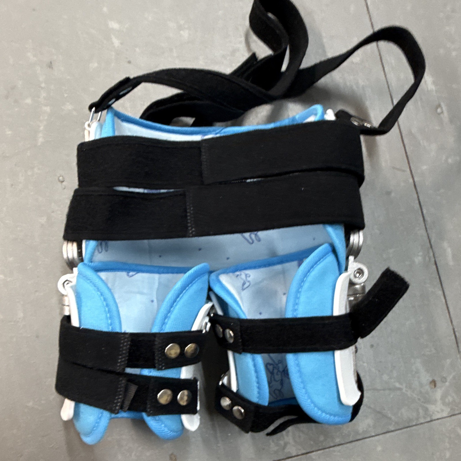 Adjustable Leg Stabilization Brace Orthosis Support, One Size, White/Blue/Black