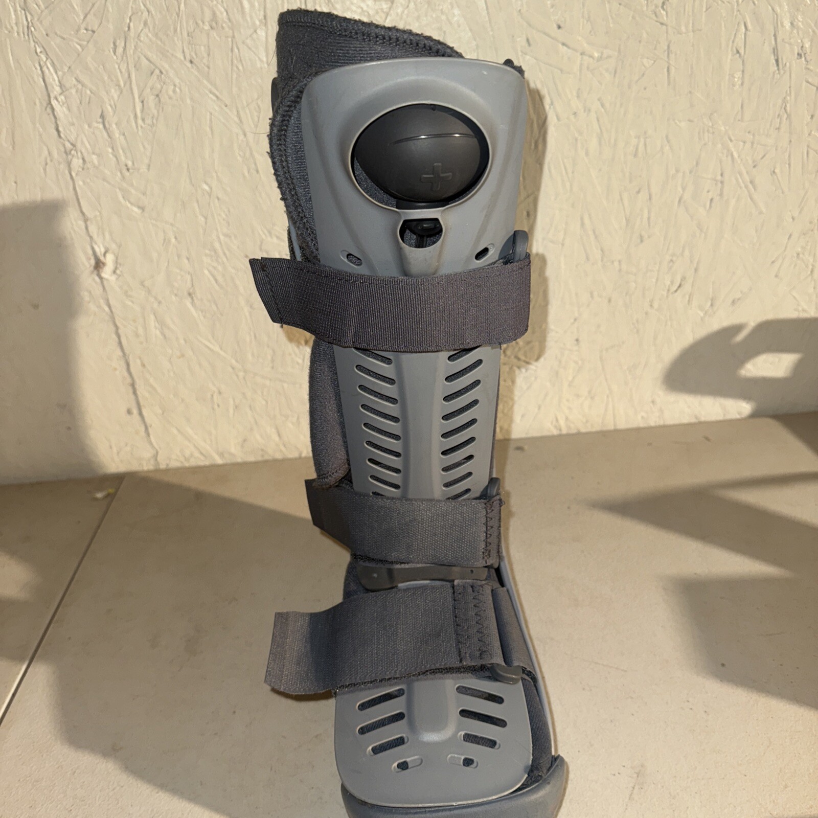 Ossur Inflatable Walking Boot Standard Size XS Rebound Ankle 14”
