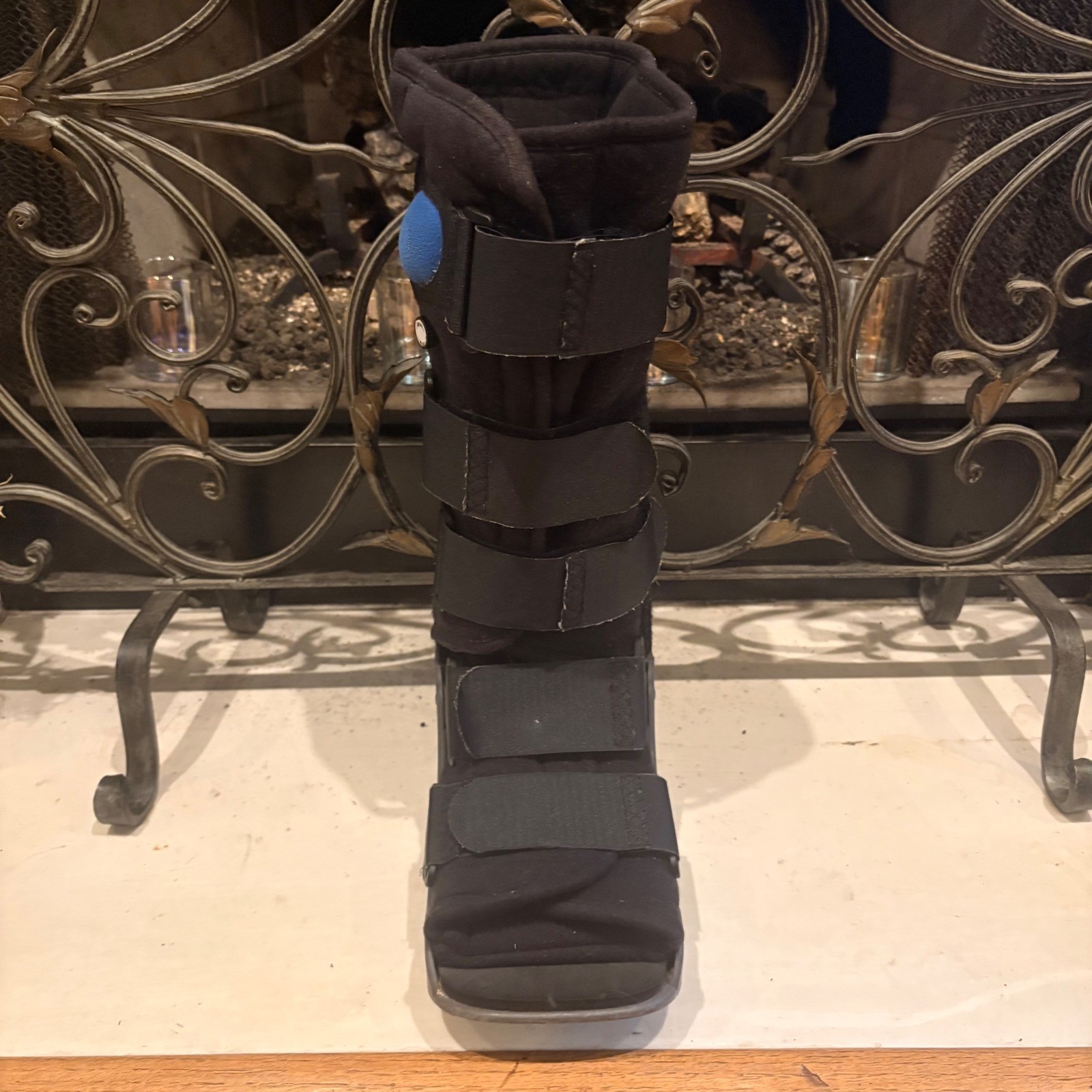 Thuasne Townsend Tall Air Walker CAM Boot Medium M Inflatable Walking Boot