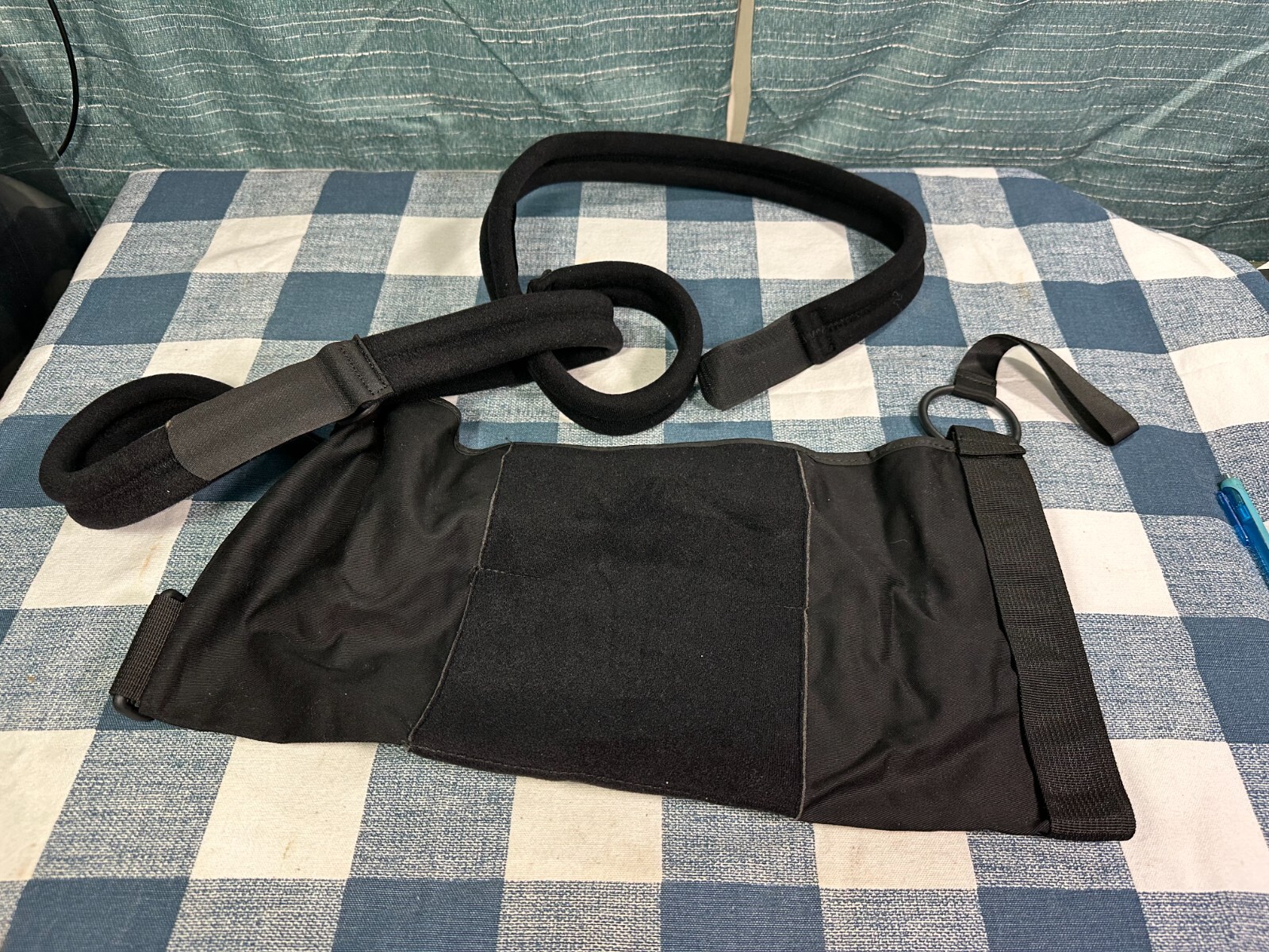 BREG Deluxe Shoulder Immobilizer Universal Arm Sling