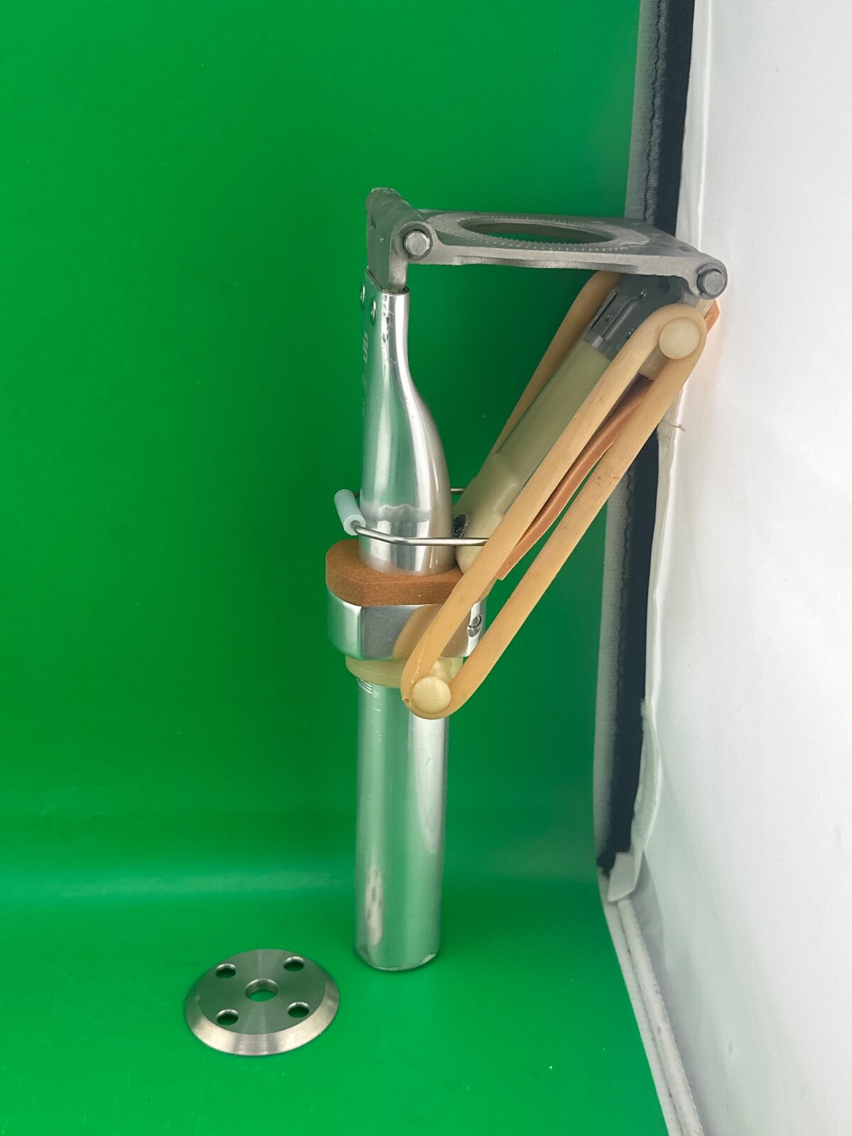 Bauerfeind prosthetic hip. Universal left or right hip. Great condition