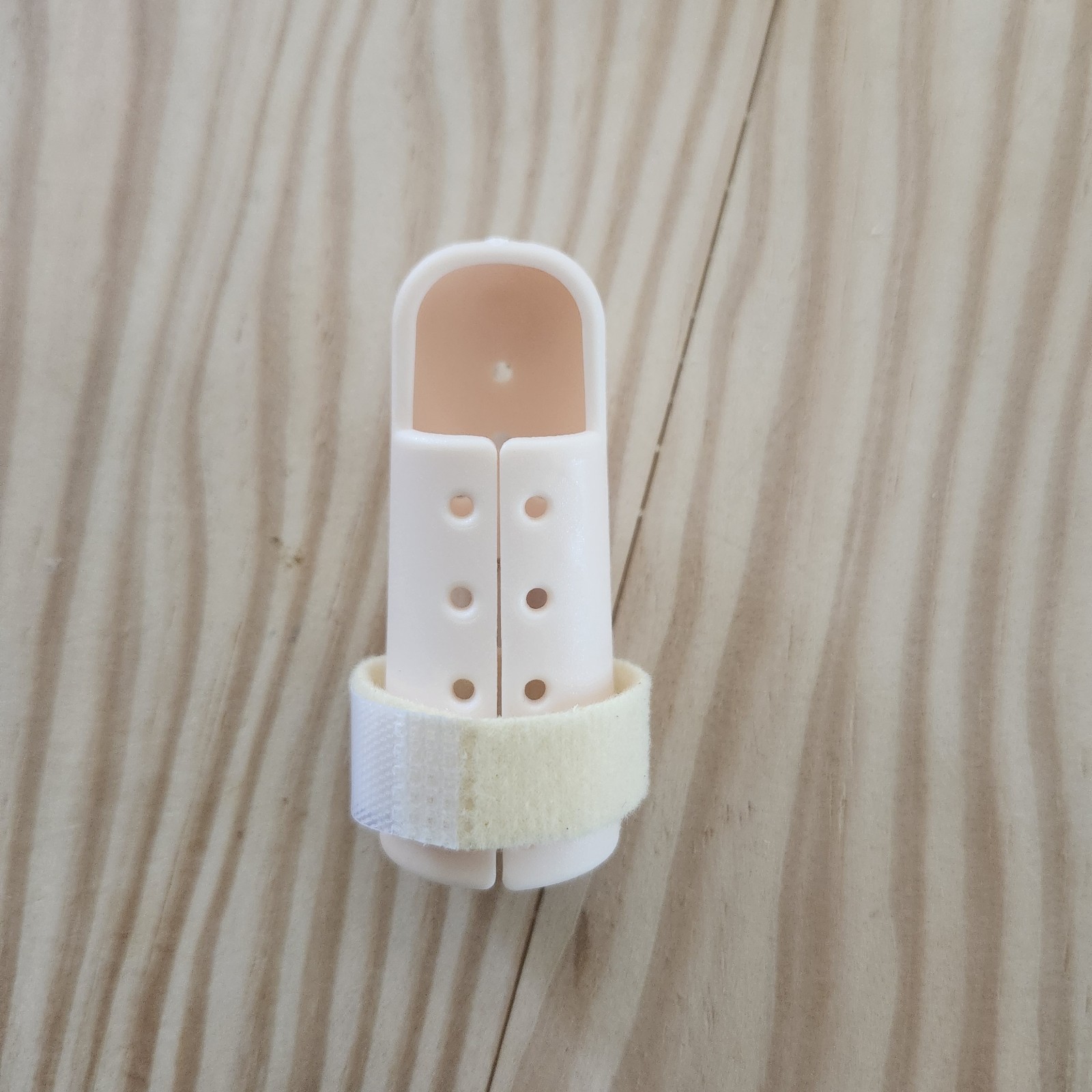 Cap-Style Single Joint Finger Splint (DIP/PIP Support, Fits 57-62mm Circumferenc