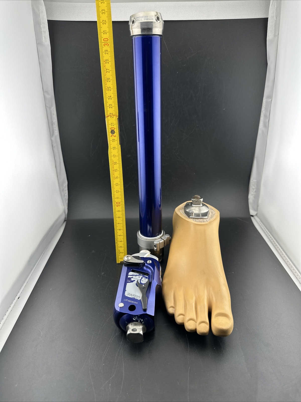 OttoBock Water Resistant 1WR95 right Sz 24 Prosthetic Foot w/ water components