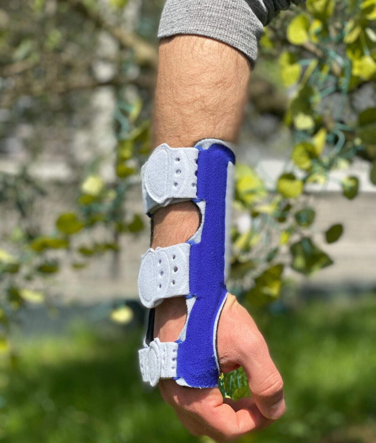 Bauerfeind Manuloc Wrist Stabilizing Support Size 1 Right Or Left Carpus Joint