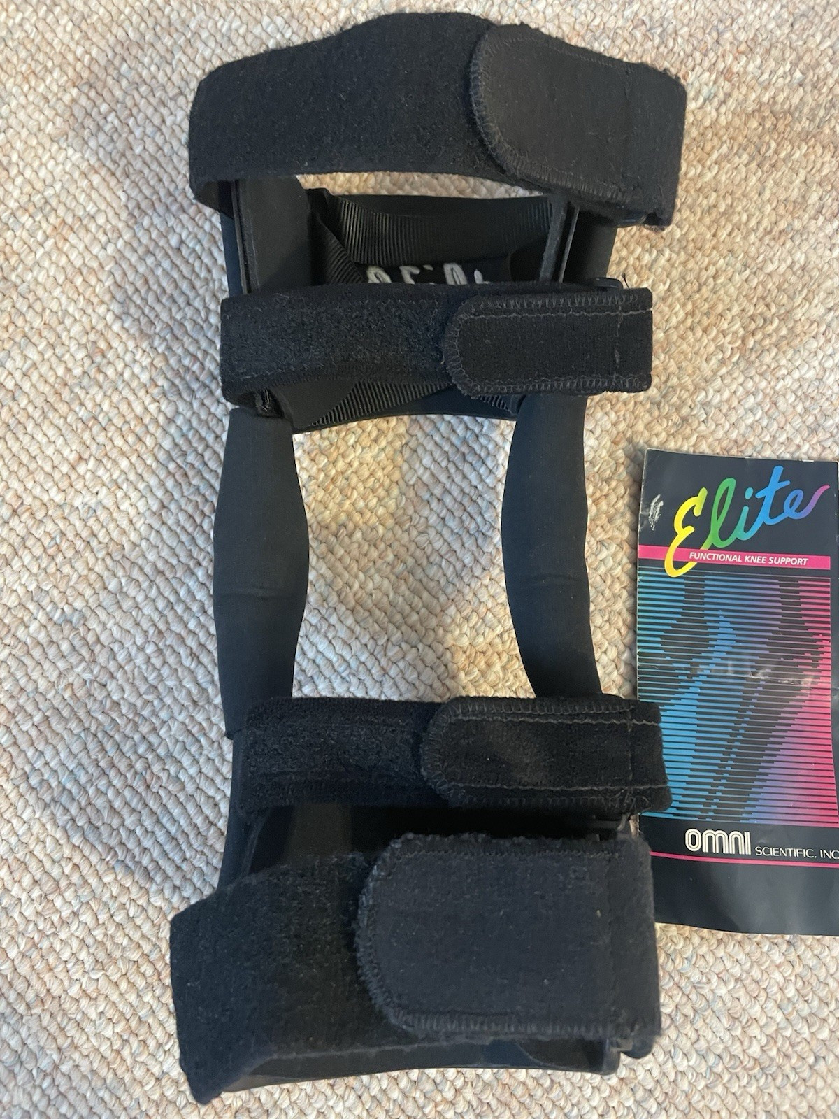 Omni Elite Hinged functional stability knee brace Size M Right leg USED