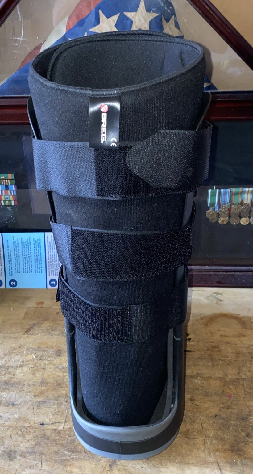 BREG Boot Softgait Air Walker Tall Post-Surgery Size Large, 100617-040 Lite Use