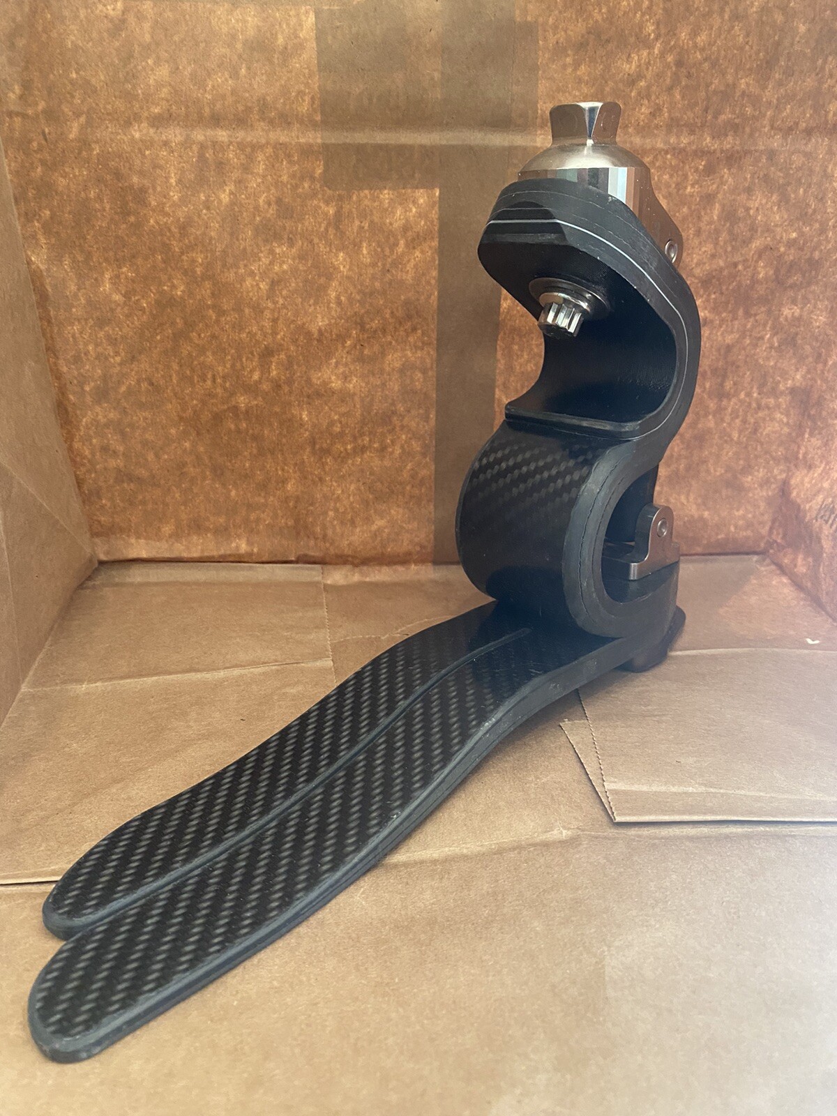 Trulife Catalyst Triumph Prosthetic Foot , 30 cm Right w/ shell