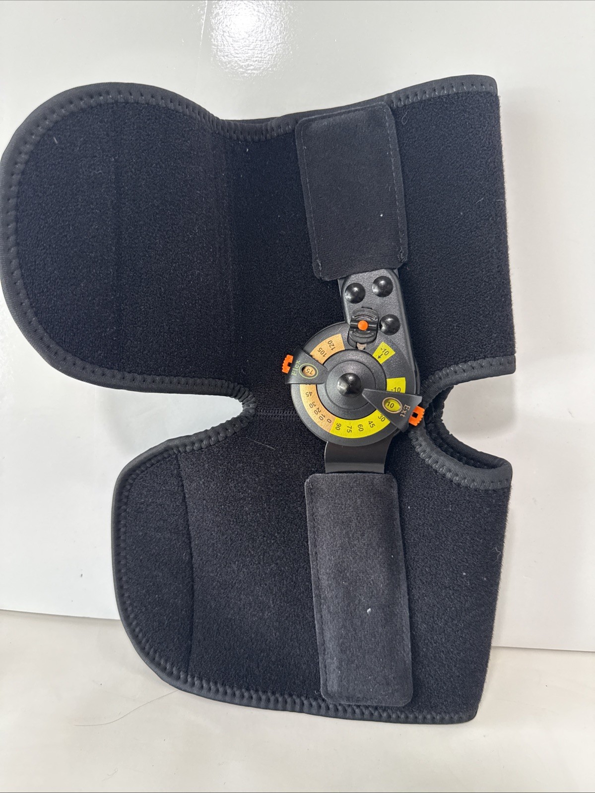 Nvorliy Hinged ROM Knee Brace with Side Stabilizers Locking Dials