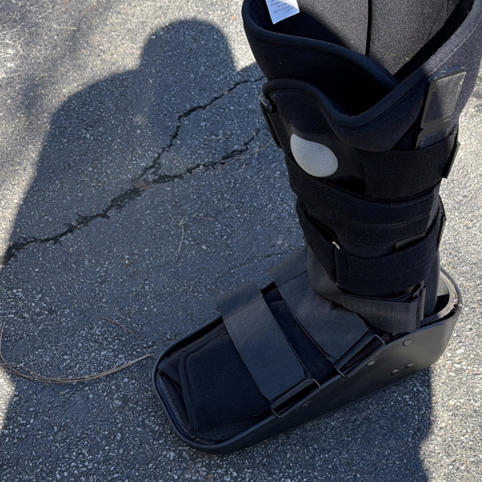 DJO Maxtrax X-Large Adjustable Walking Boot Black Immobilization 13-6400-5-06000
