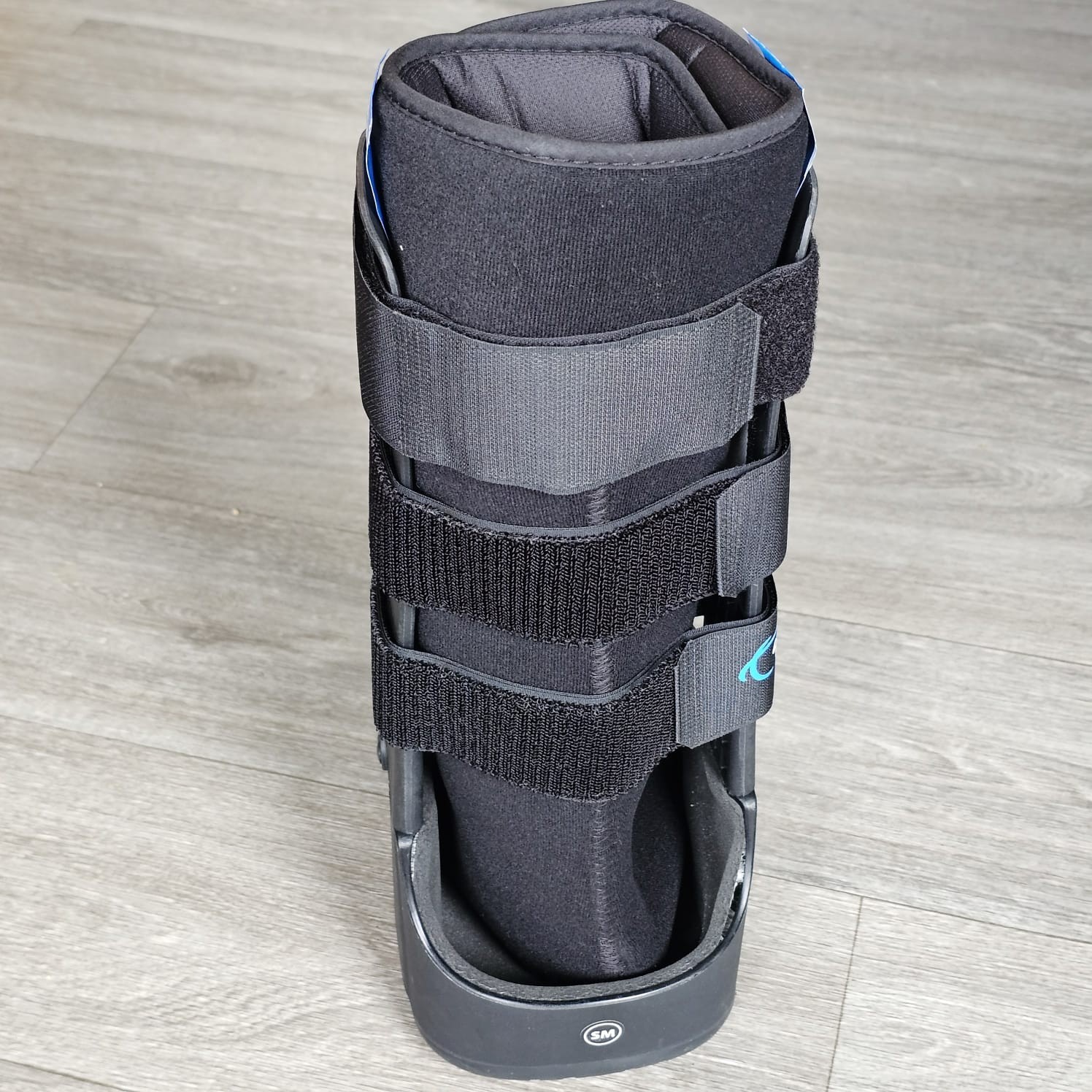 United Ortho B006L8M9AE Air Cam Walker Fracture Boot, Small, Black