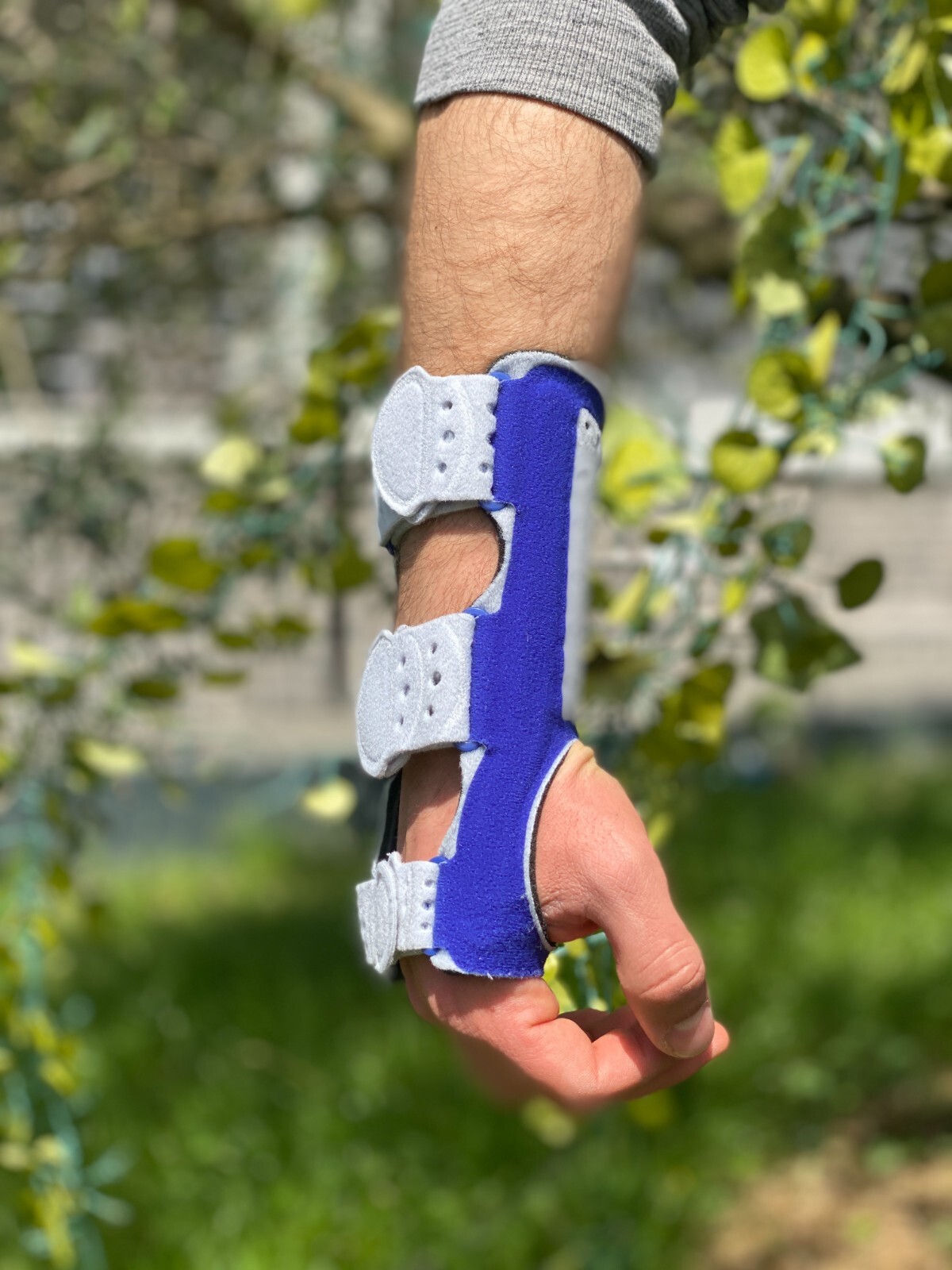 Bauerfeind Manuloc Wrist Stabilizing Support Size 1 Right Or Left Carpus Joint