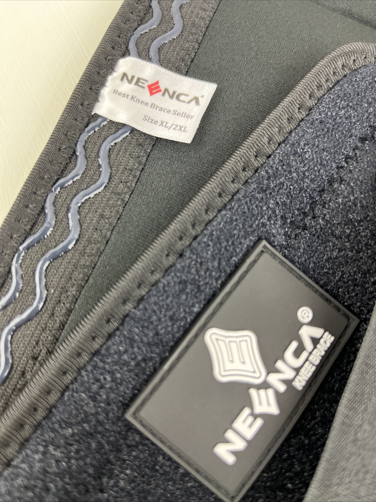 Neenca Knee Brace Size XL/2XL