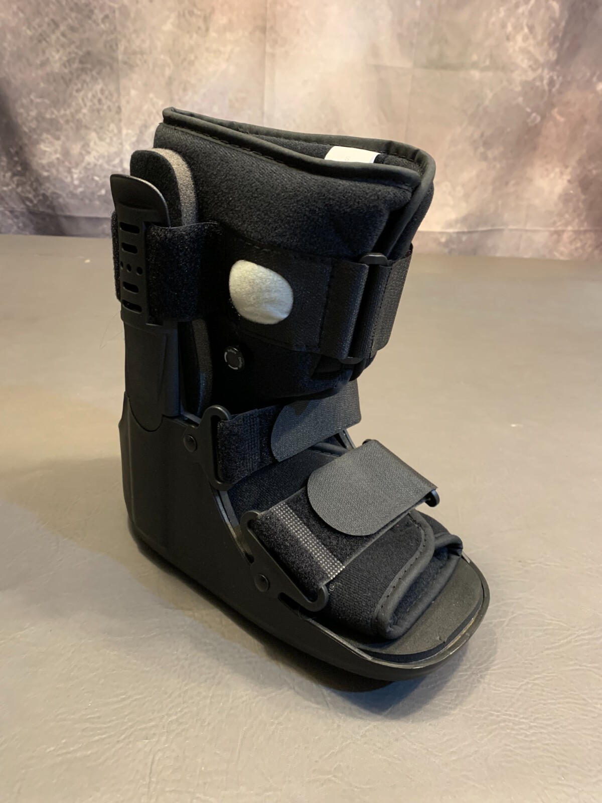 Jewlri Air Walking Boot, Foot Ankle Support for Injuries Fractures Sprains Small