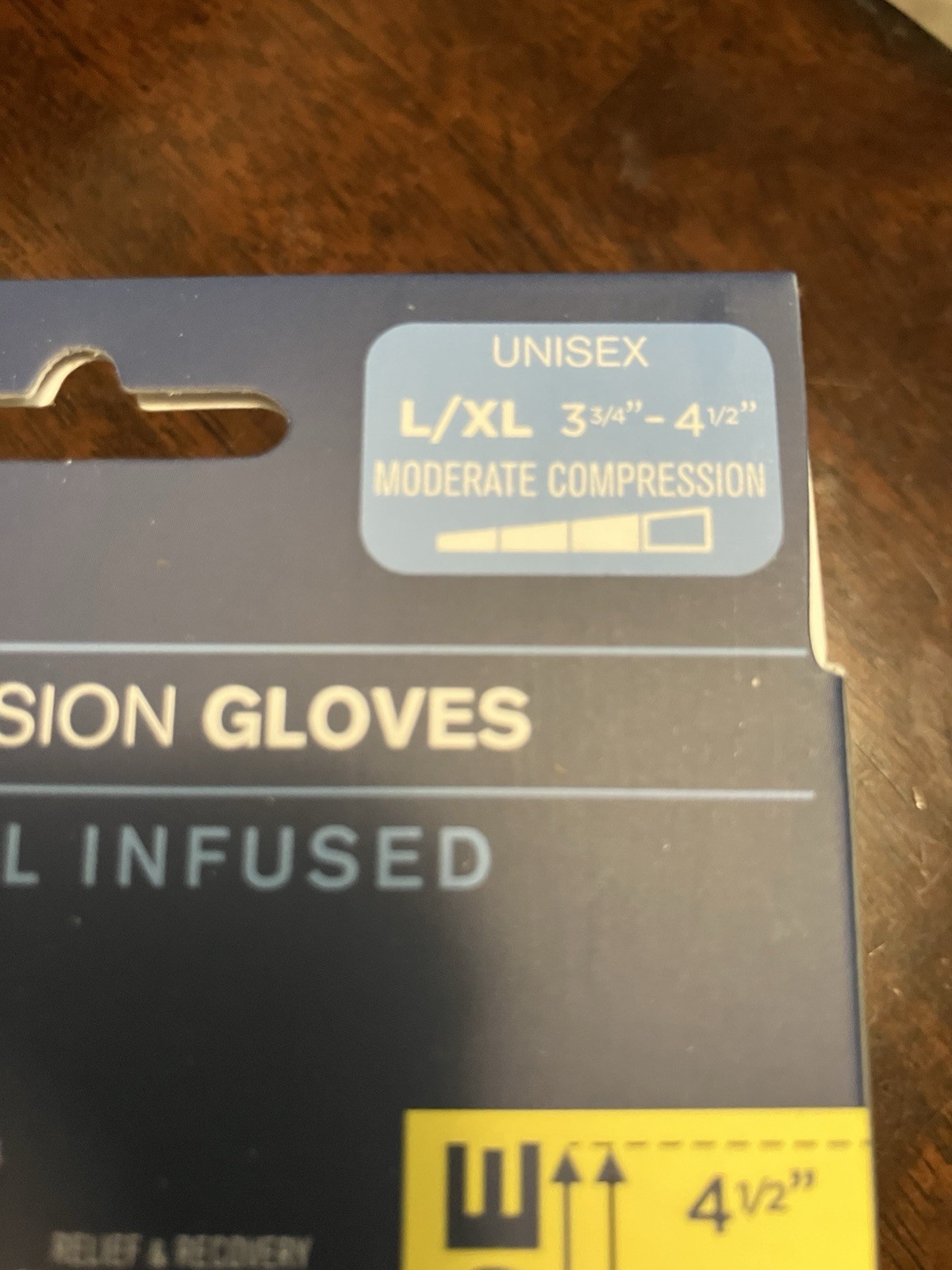 COPPER FIT ICE MENTHOL COMPRESSION GLOVES L / XL 3.¾” x 4.½” (1 Pair)