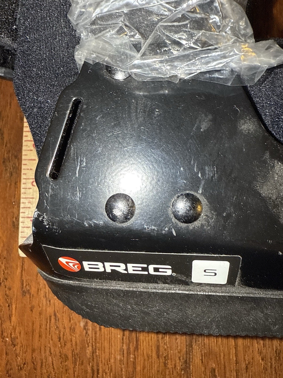 Breg AdjustaFit Walker Boot for Fractures & Recovery – Small – AL053003 – New