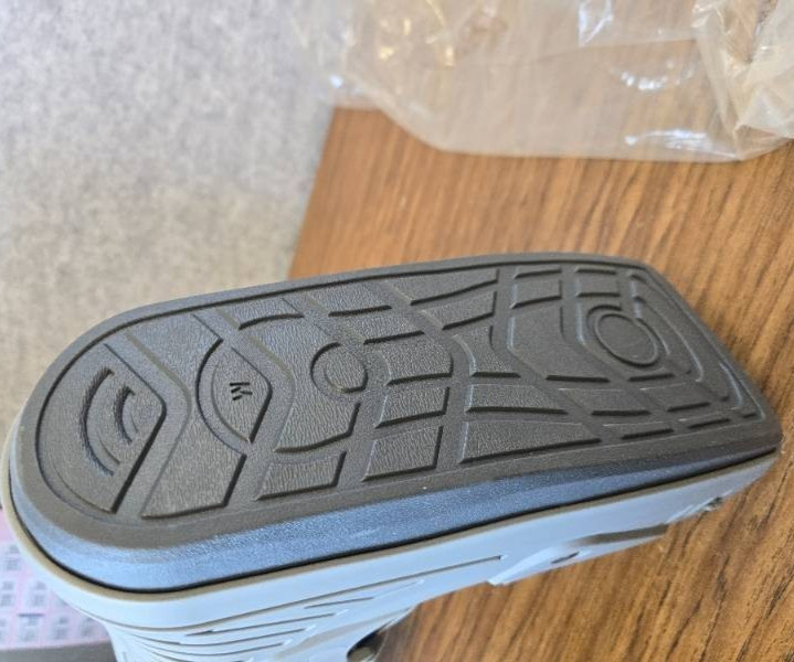 United Ortho 360 Air Walker Standard Fracture Boot Medium Grey Left/Right #16105