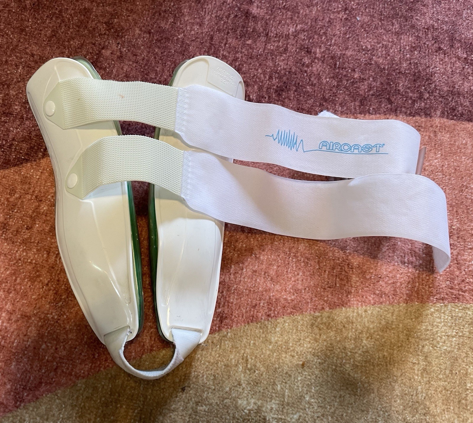 Aircast Air-Stirrup Ankle Training Brace – Right Medium – New
