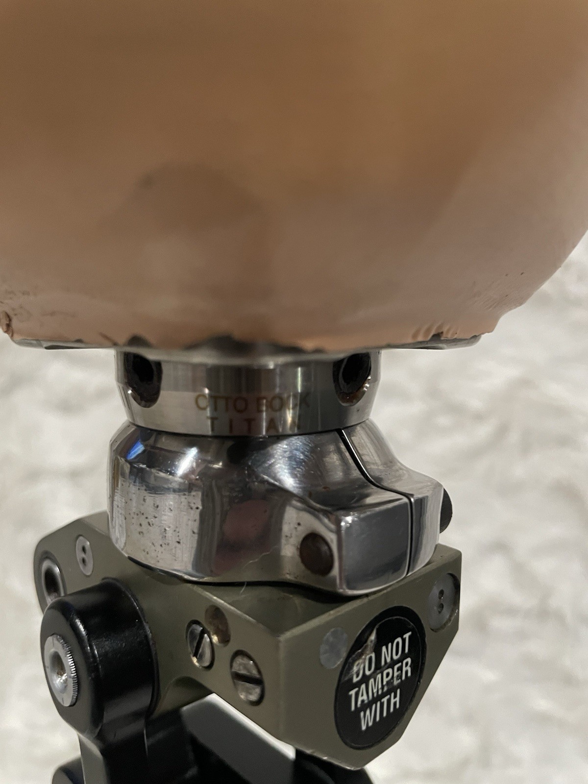 Otto Bock Titan Pedilan Beige Left Above knee Prosthetic Leg Size 27