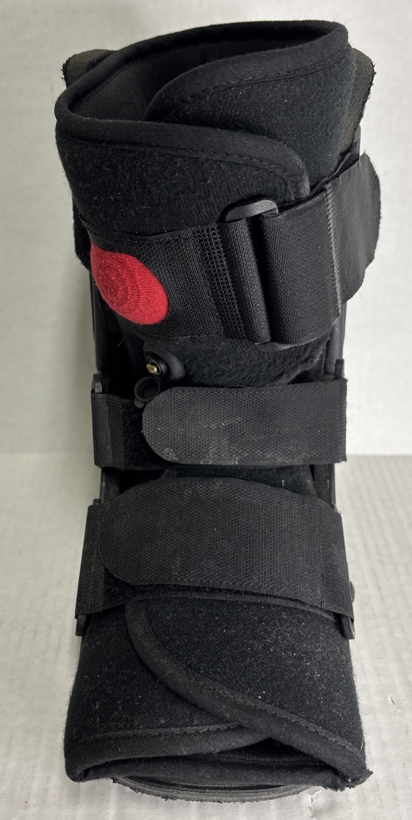 Walking Boot for Ankle Injuries & Fractures Adjustable Air Pump Size Small