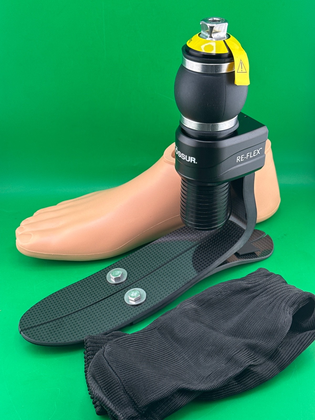 Ossur reflex re-flex shock prosthetic foot. New. Category 5. Size 27. Right