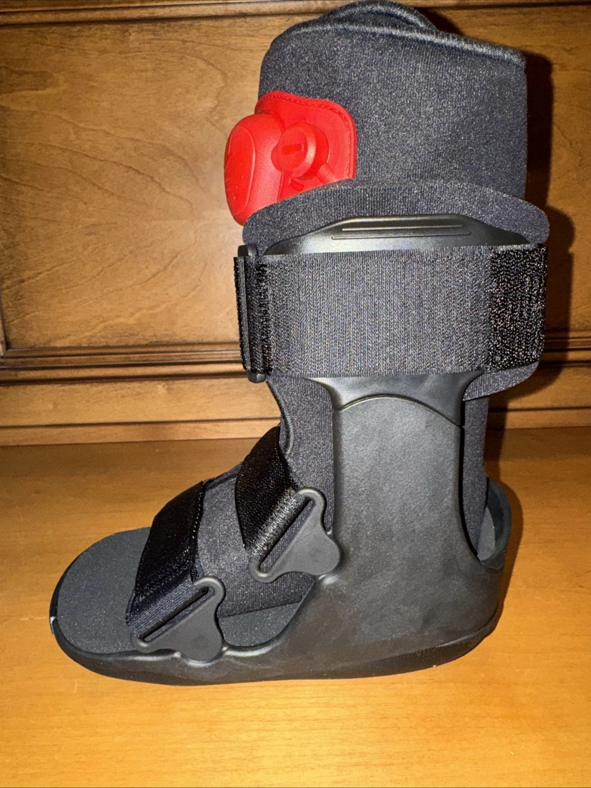 ProCare Xceltrax Air Ankle Walker Boot, Size Small – Orthopedic
