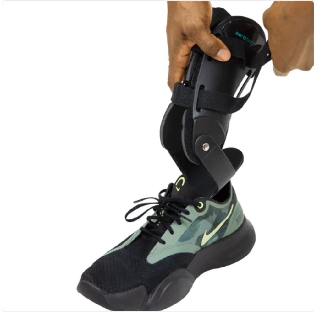 Coretech 906 Motion Ankle Brace – By Vive Health – Medium Right NEW In Box