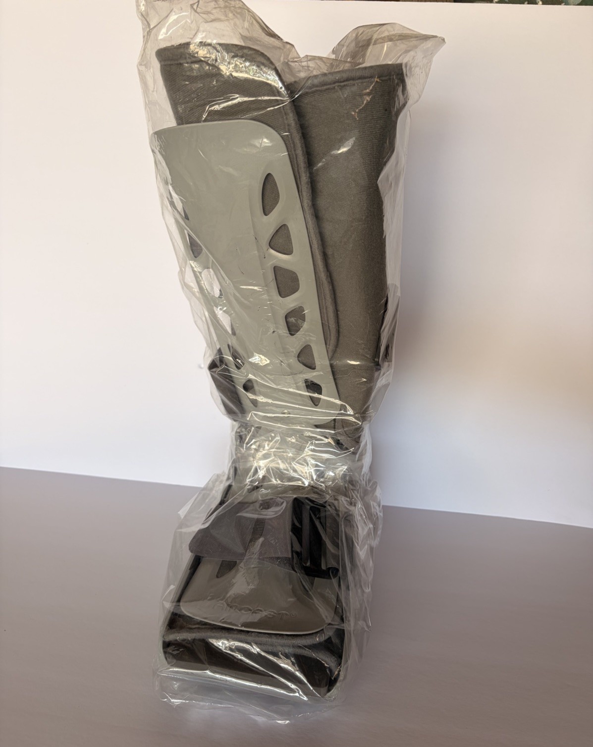 Aircast Airselect Elite Walker Brace / Walking Boot