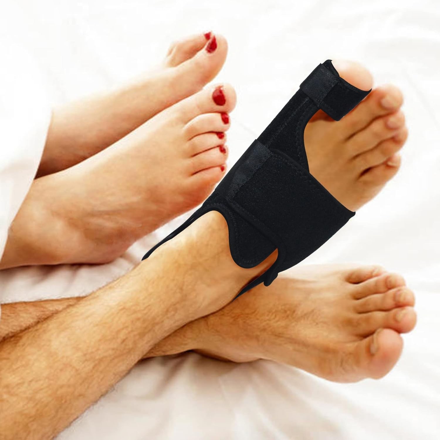 MOONSMILE 1 Pair Foot Bunion Corrector for Women & Men, Night One Size, Black