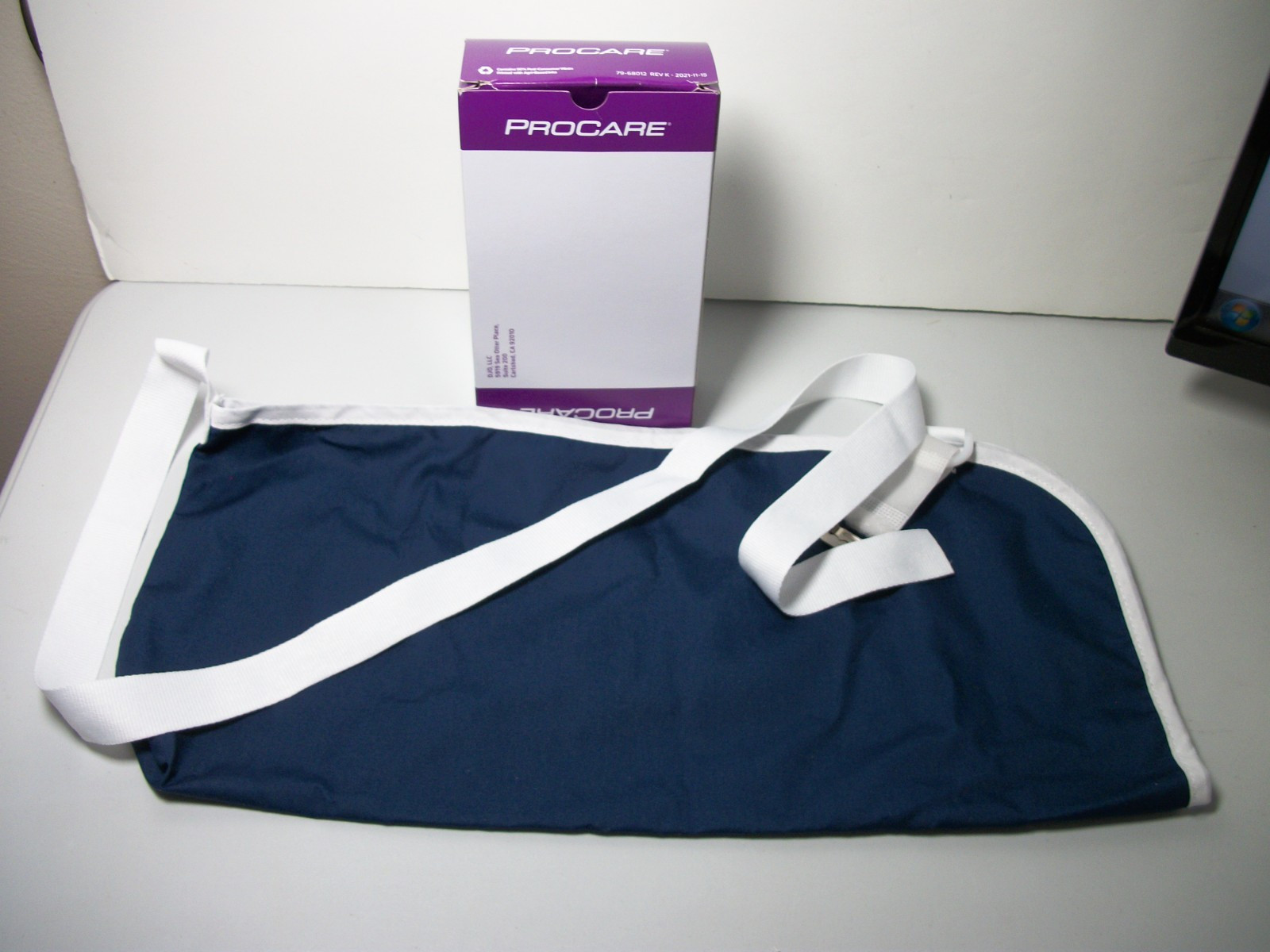 ProCare Deep Pocket Econo Arm Sling Large New In Box 79-99157 Dark Blue