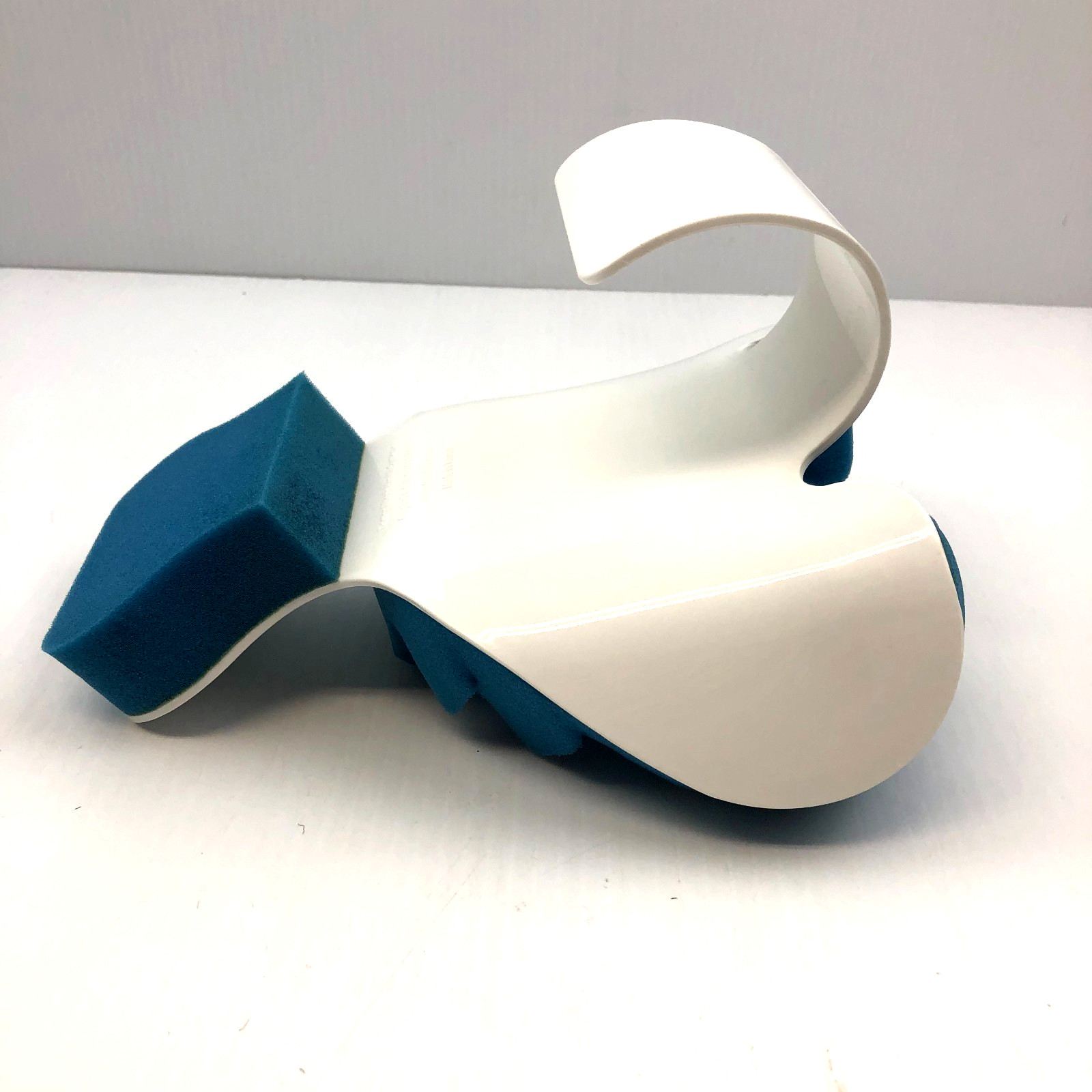 Doctor Riter’s Real Ease Neck Shoulder Relaxer Cervical Support ‘New & Improved’