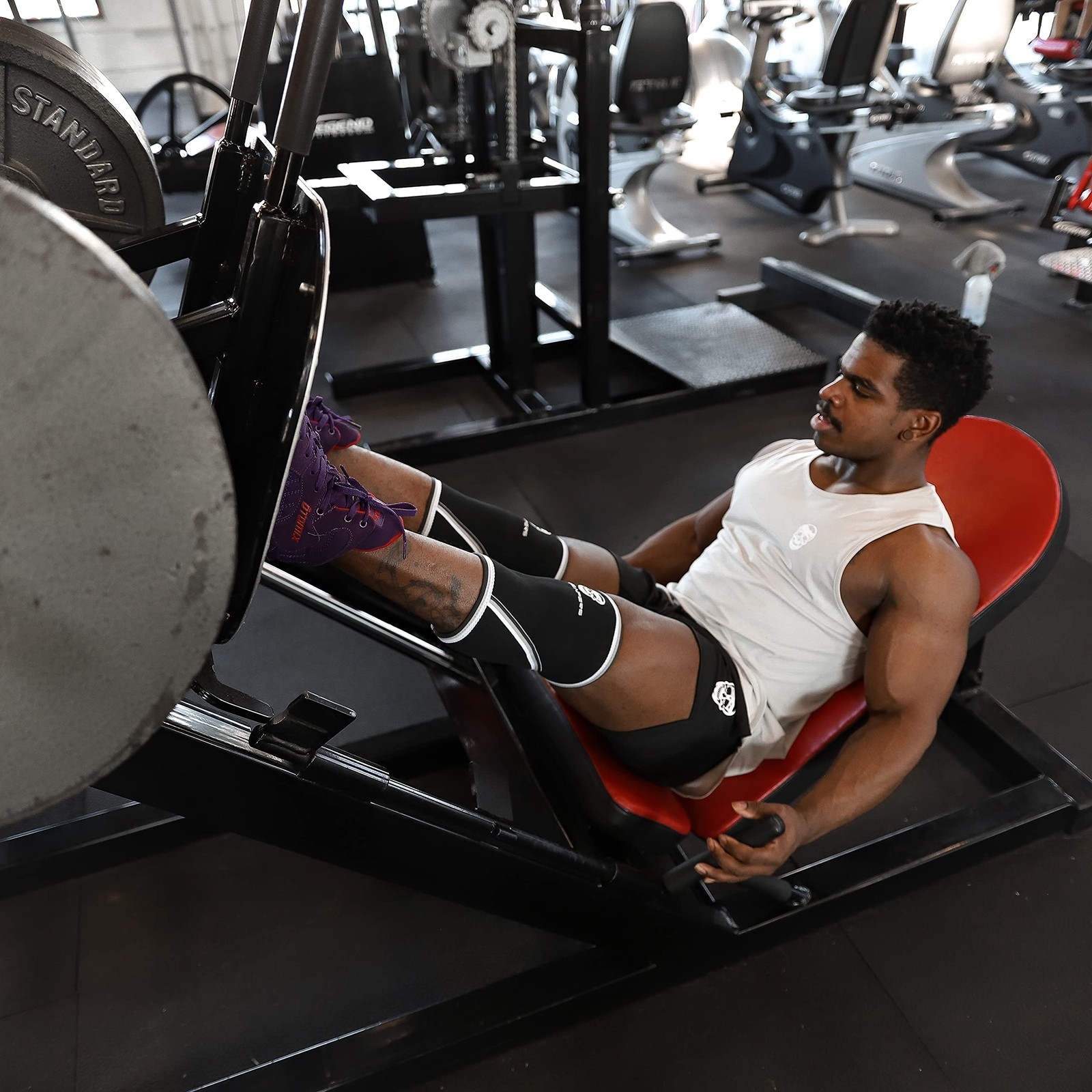 Knee Sleeves Pair Compression Support for Weightlifting Gym