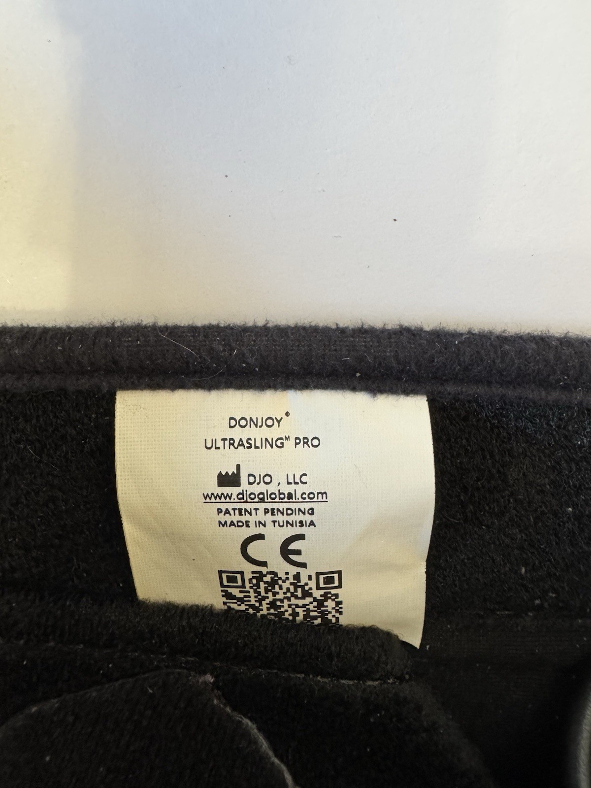 DonJoy UltraSling PRO Universal Shoulder Immobilizer & Sling USED