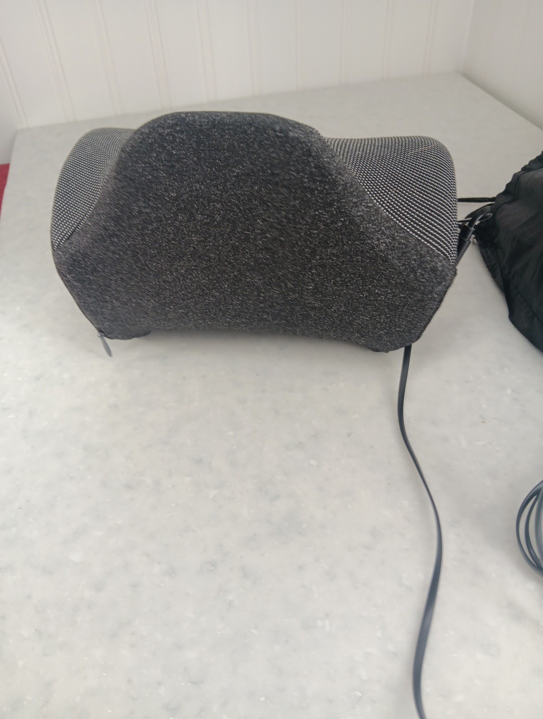 Famedio Heated Cervical Device pillow Preowned Tested working well.