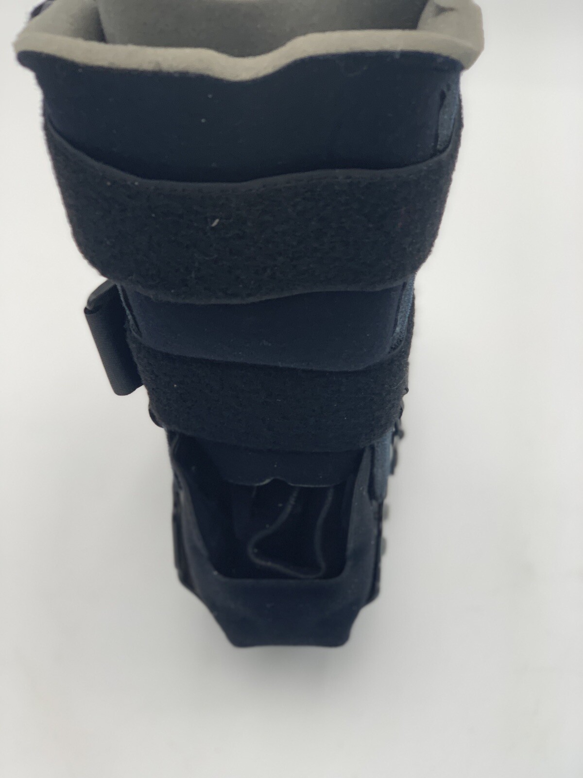 Breg XS Mid Calf Full Shell Walking Boot Air Pump Black 7½”×3¼”