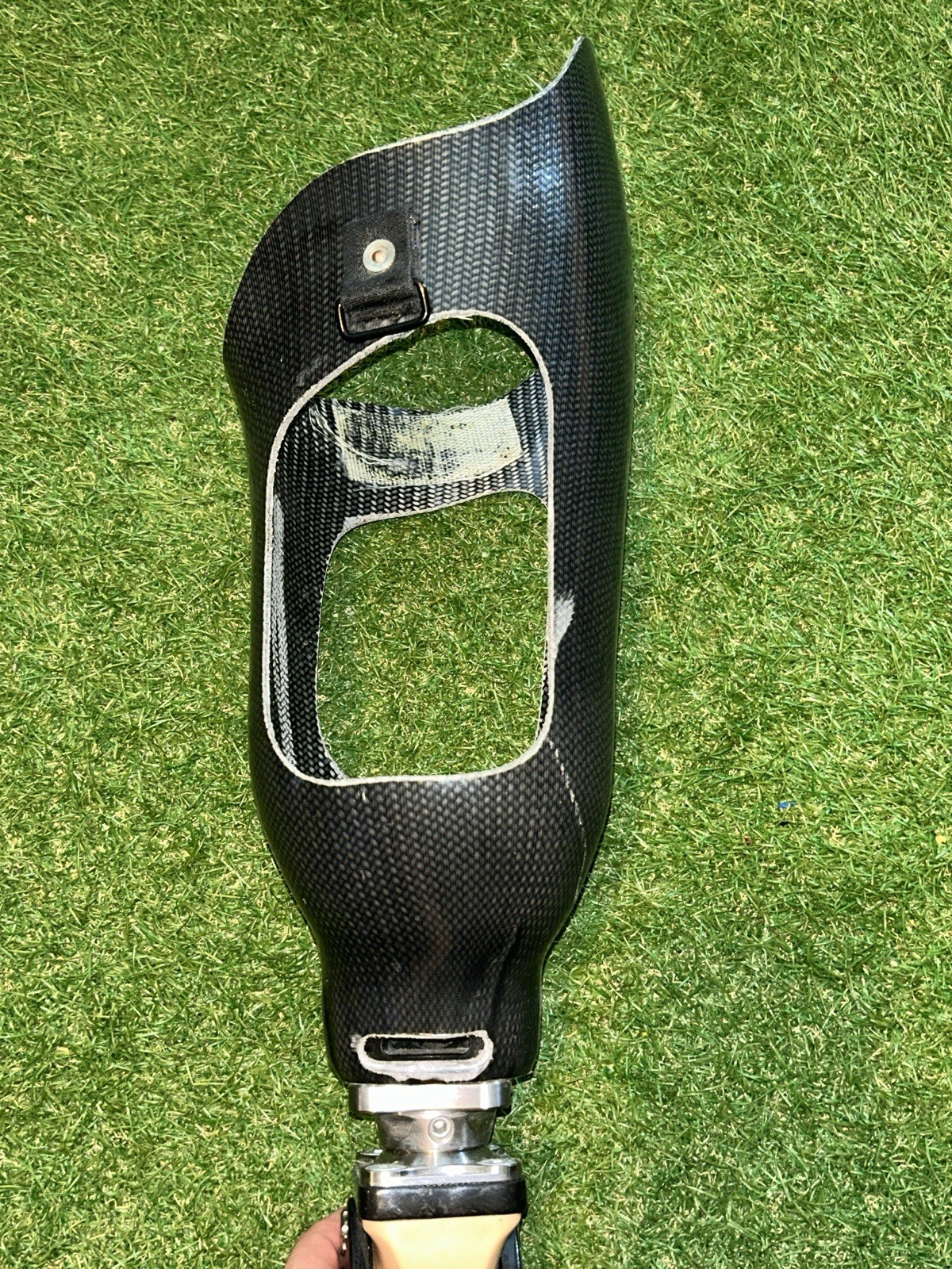 DAW Industries SLK Prosthetic leg. graph lite prosthetic knee